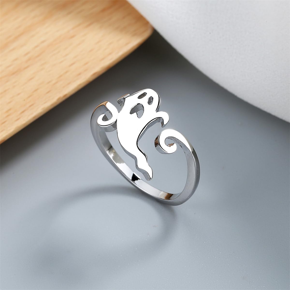 Halloween Black Witch Hat Ghost Band Rings for Women Silver Plated Adjustable Pumpkin Broom Witch Open Wrap Finger Ring Expandable Comfort Fit Fashion Holiday Jewelry for Theme Party