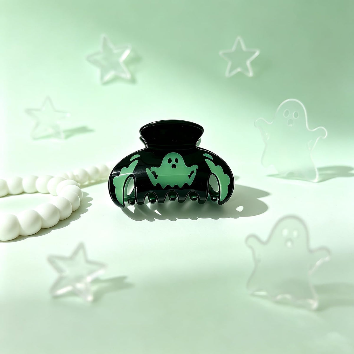 Halloween Ghost Hair Clips Luminous Ghost Hair Claw Clip Dark Style Bat Wing Hair Clip Glossy Acrylic Small Jaw Hair Clips Non Slip Strong Hold Hair Catch Barrette Hair Accessories for Women 1PC