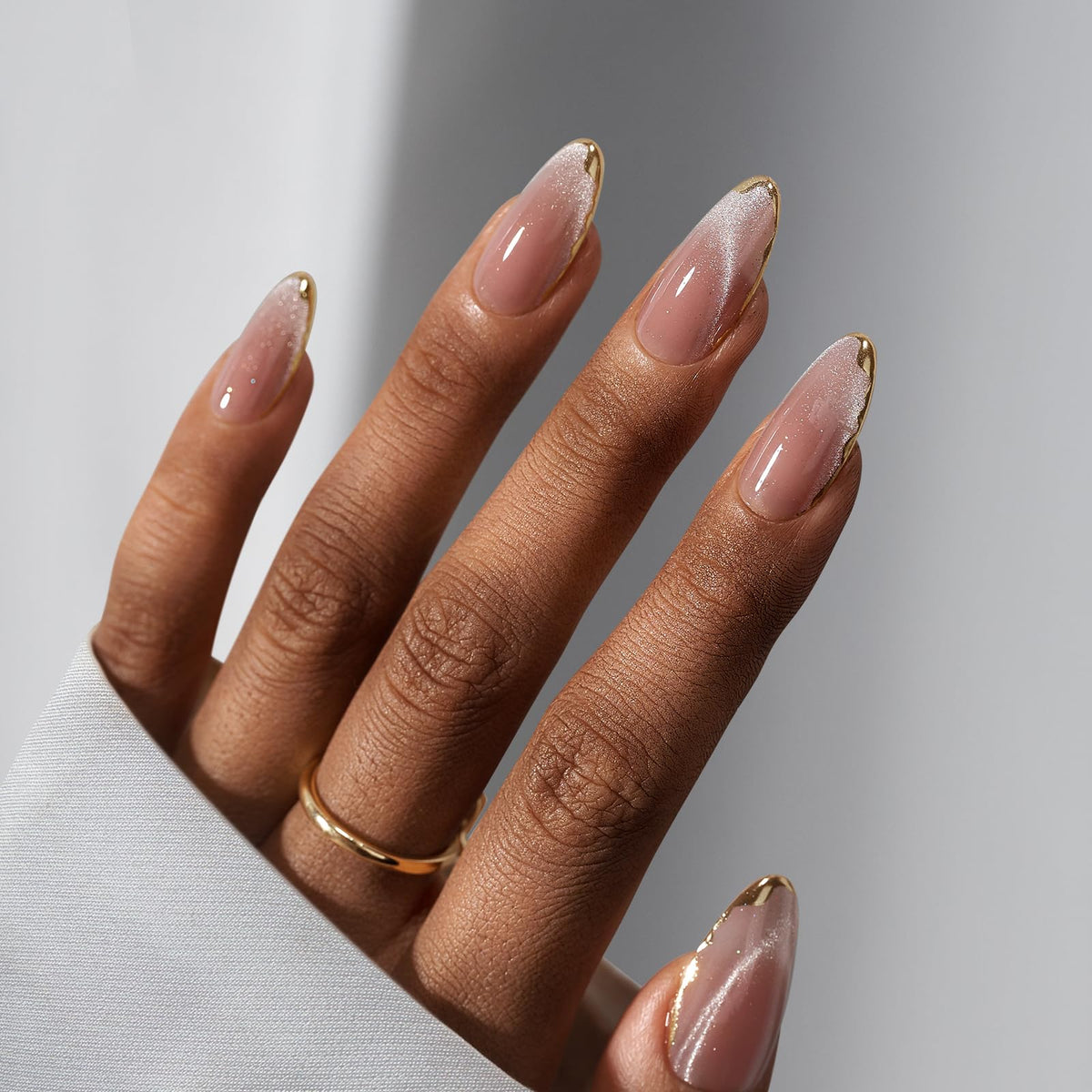 BTArtbox Press On Nails, Cream Puff, Short Almond, Ombre Off White, 32Ct | 2+ Weeks Wear, Salon-Quality Natural Nails, 10-Minute Easy Daily Application, Fast Removal, 16 Sizes, All-in-One Complete Kit