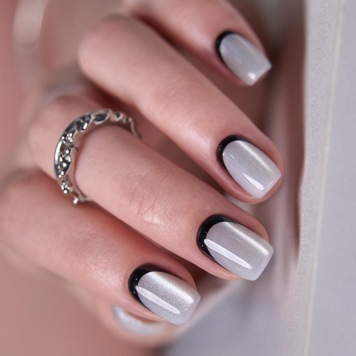 CurvLife Short Square Halloween Glow-in-the-Dark Press On Nails