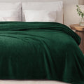 Exclusivo Mezcla Soft Plush Fleece Throw Blanket for Couch Camel