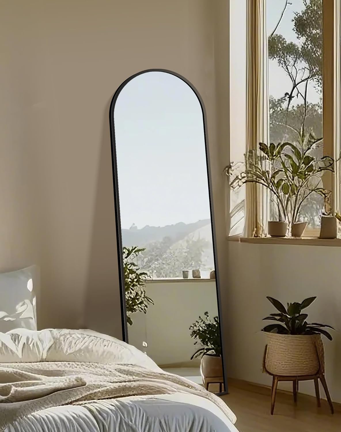 Arched Full Length Mirror with Stand, Black Floor Mirror | Aluminium alloy frame with HD float glass for distortion-free reflection. Free standing or wall mounted.