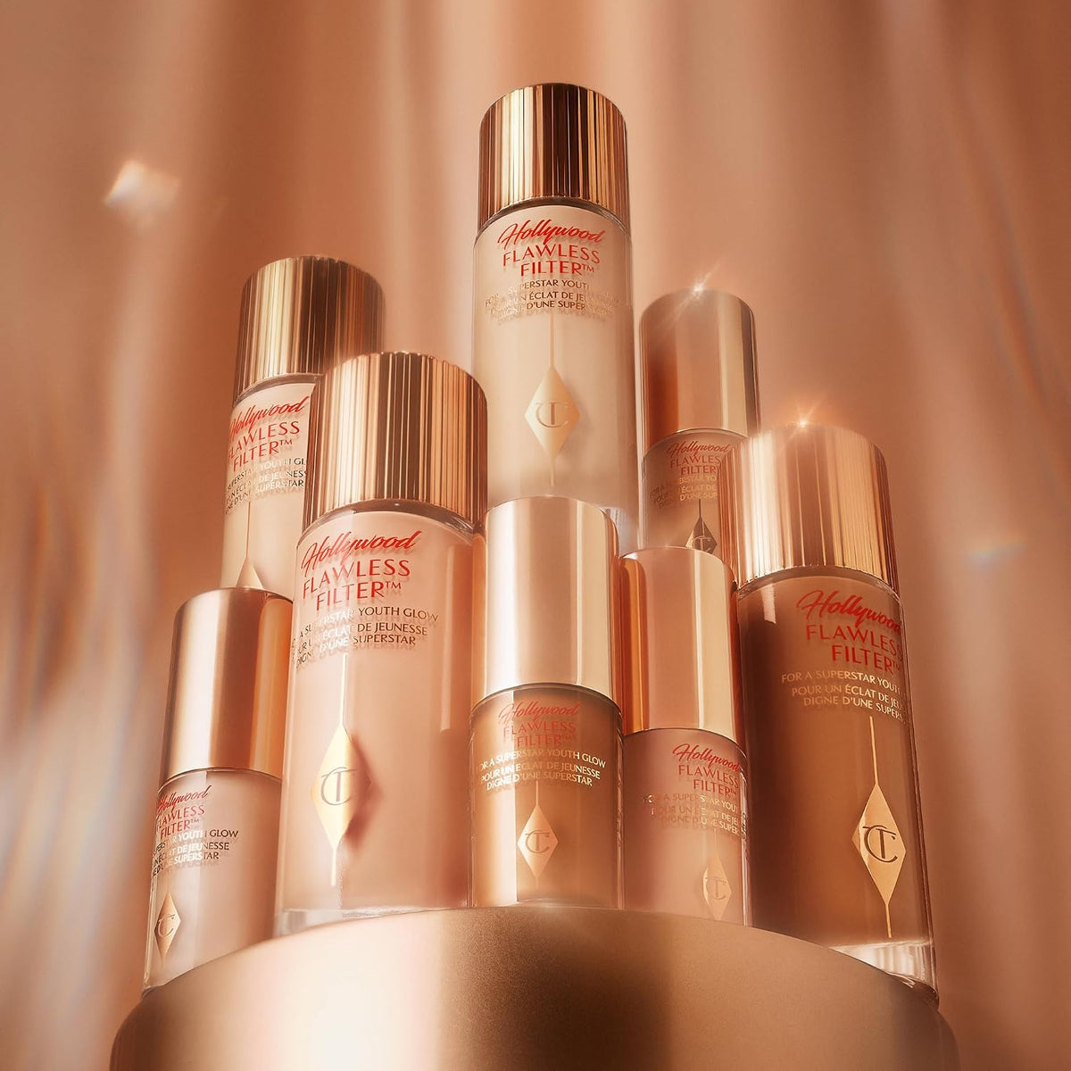 Charlotte Tilbury Hollywood Flawless Filter - Multi‑Use Makeup Primer, Complexion Booster & Illuminating Liquid Highlighter with Sheer Coverage - Smooths & Blurs Skin