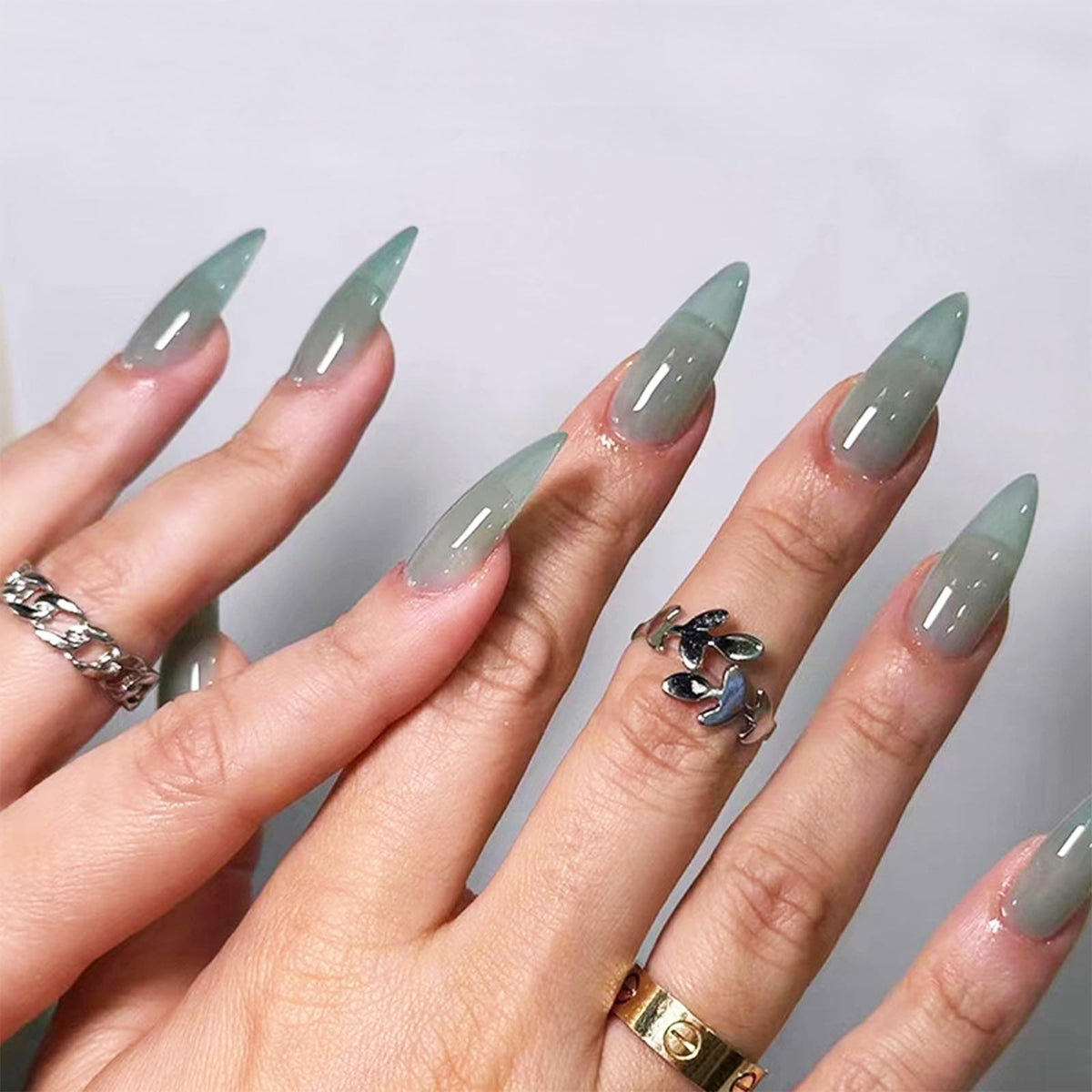 Halloween Bat Press on Nails for DIY Manicure Glossy Purple French Tips 24Pcs Acrylic Medium Almond False Nails Gel Glue on Nails Evil Bats Fake Nails Stick on Nails for Women Girls French Tips Design