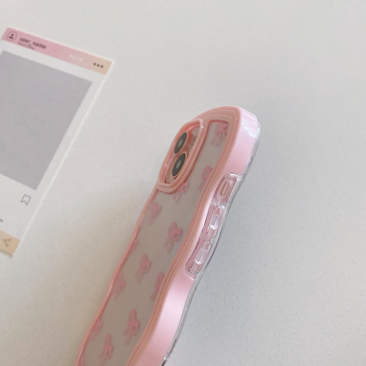 QLTYPRI Bow Case for iPhone 13/iPhone 14 Wavy Fame, Pink