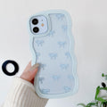 QLTYPRI Bow Case for iPhone 13/iPhone 14 Wavy Fame, Pink