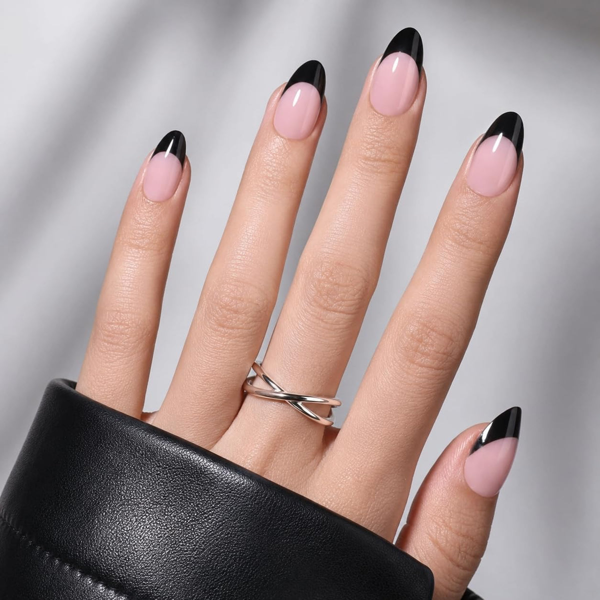 Halloween Press on Nails - French Tip Press on Nail with Blakc Web Bat, Short Almond Fake Nails Reusable Nails Press ons, 32 Pieces in 16 Sizes False Nails Kit with Glue, Grave Whisper