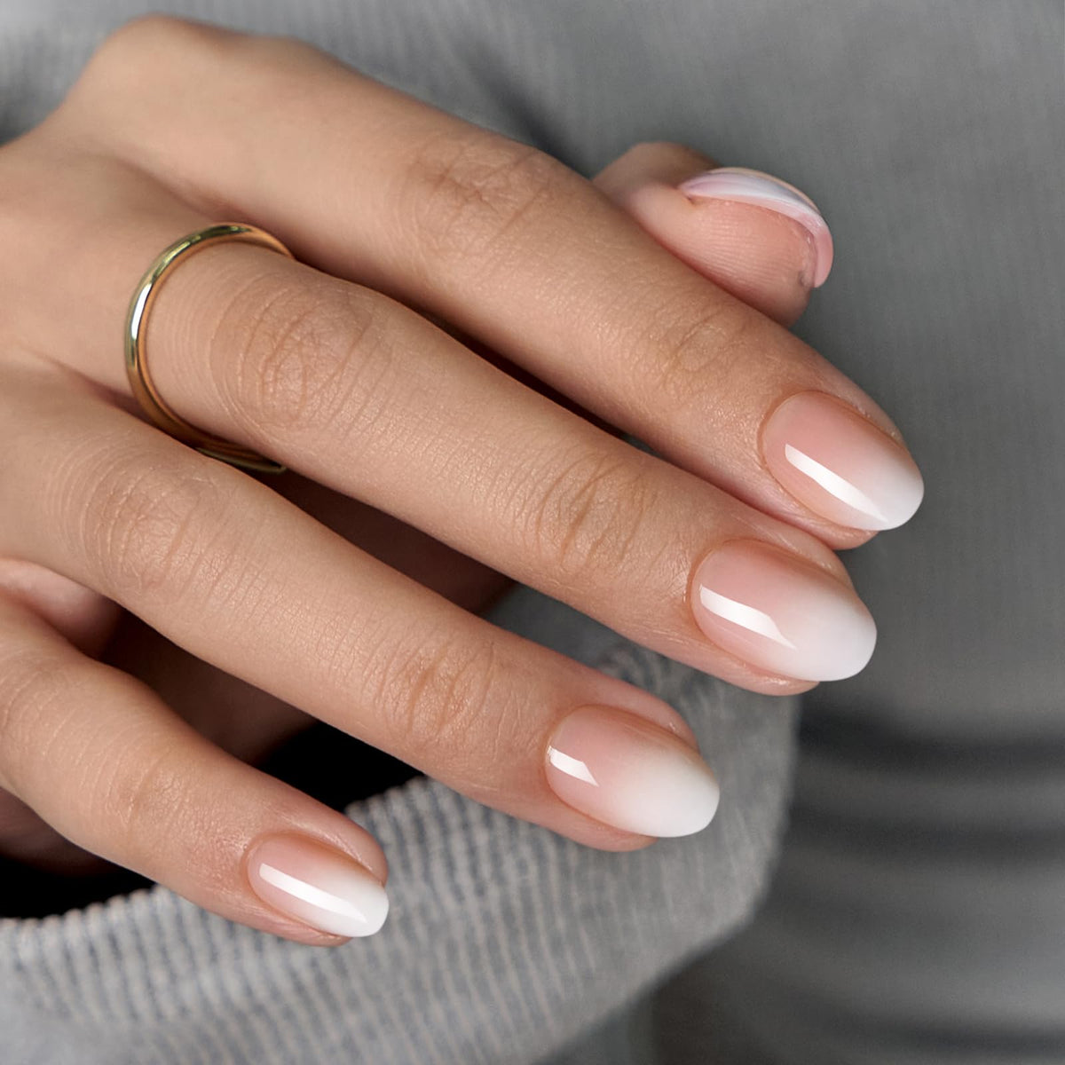 BTArtbox Press On Nails, Cream Puff, Short Almond, Ombre Off White, 32Ct | 2+ Weeks Wear, Salon-Quality Natural Nails, 10-Minute Easy Daily Application, Fast Removal, 16 Sizes, All-in-One Complete Kit