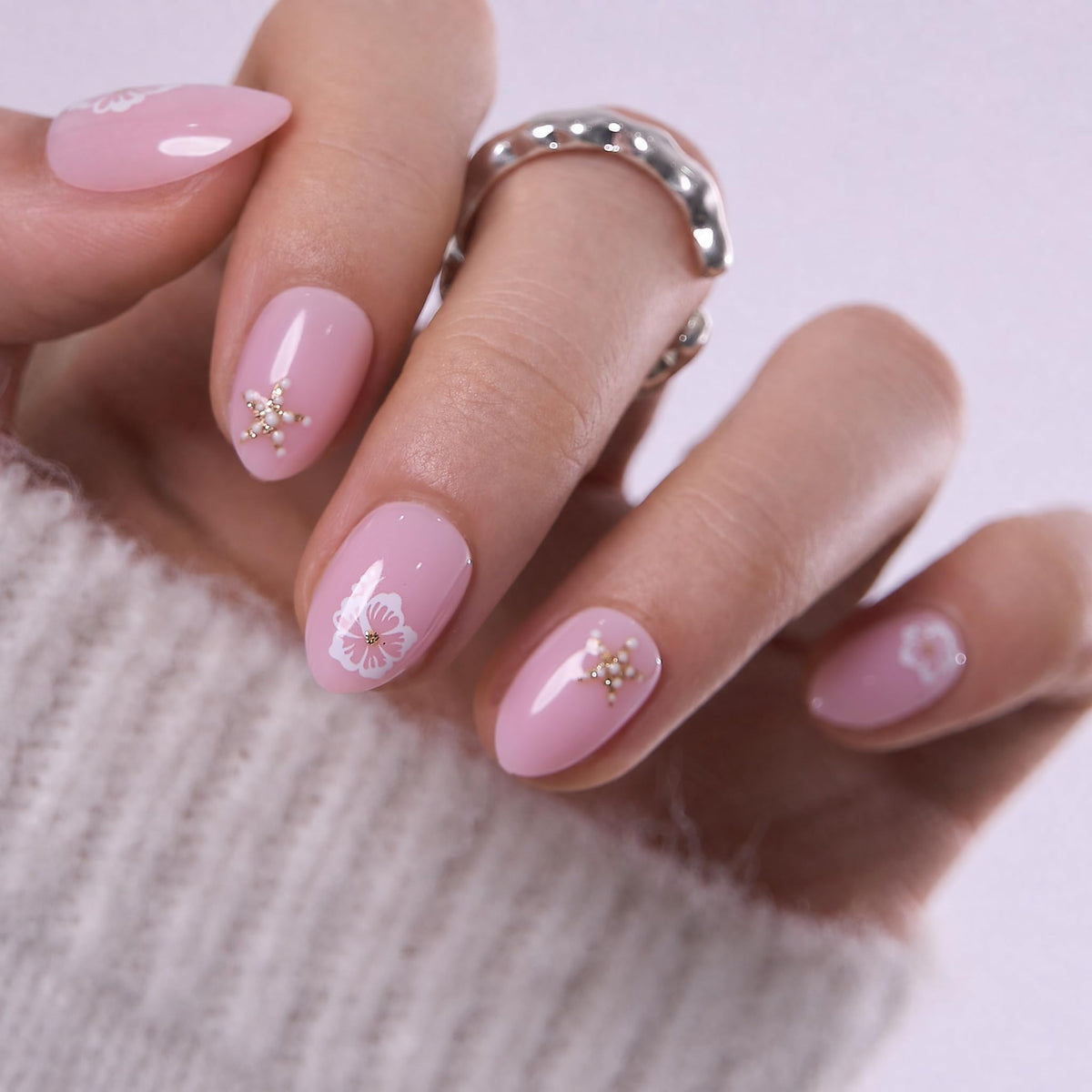 CurvLife Oval Milky White Press On Nails Extra Short, Summer Soft Gel Reusable Fake Nails Kit with Glue & Tabs, 32Pcs 16Size Salon-Quality Stick On Nails for Women At-Home Manicure