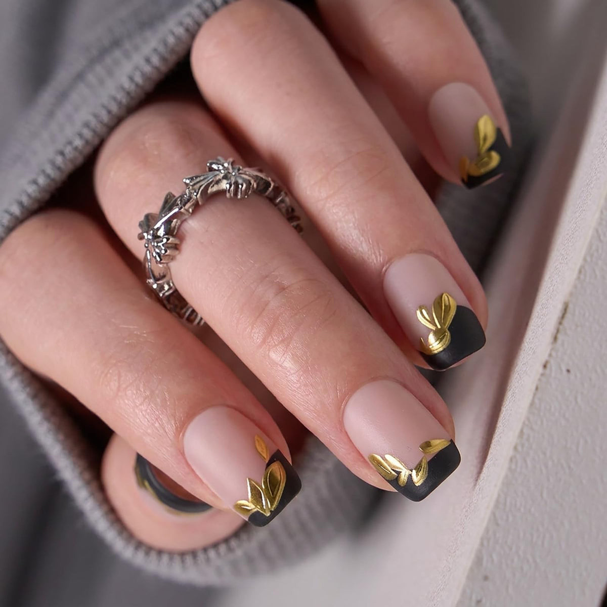 CurvLife Short Square Halloween Glow-in-the-Dark Press On Nails
