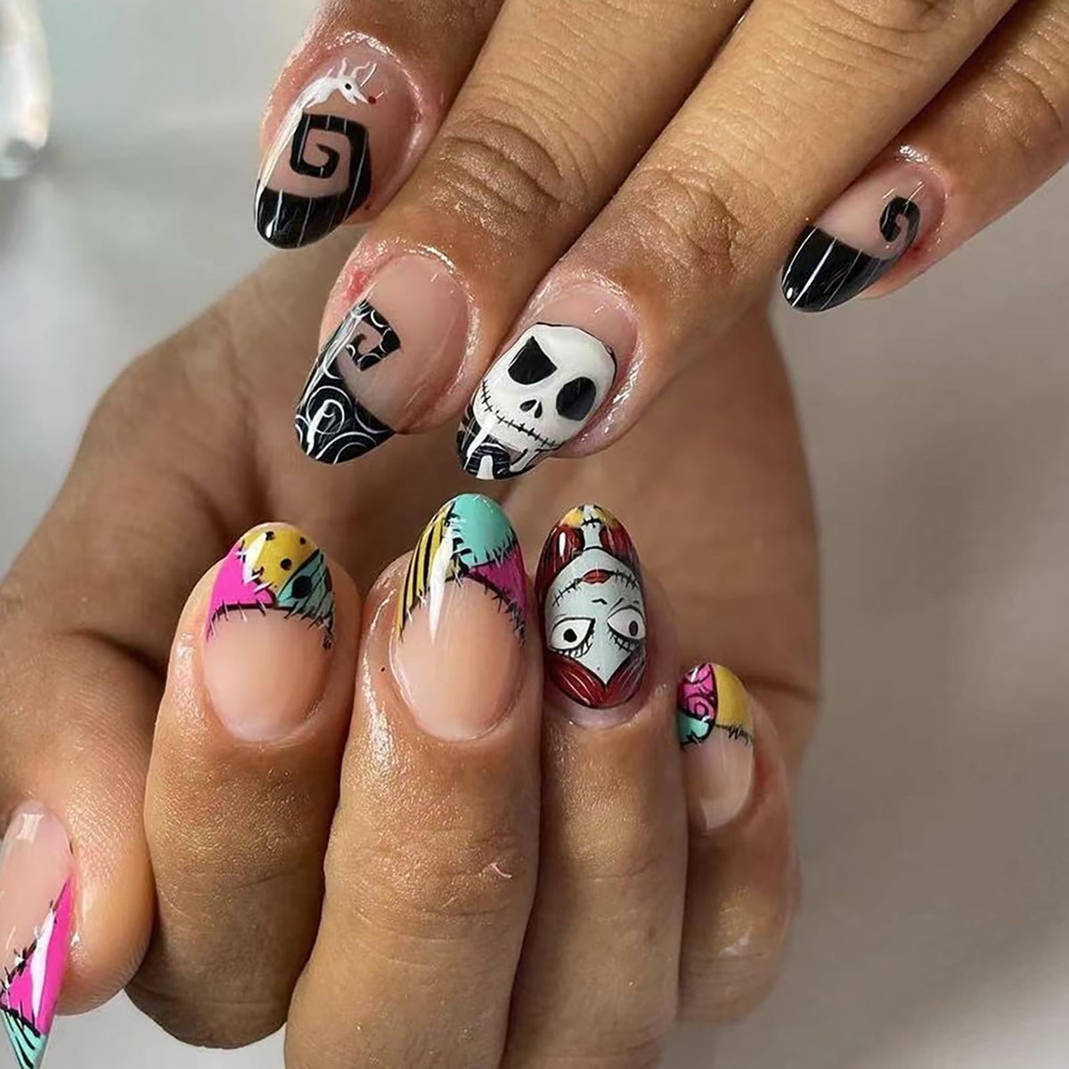 Halloween Press on Nails Medium Almond MABKJLF Fake Nails Glow in The Dark Full Cover Nightmare Christmas False Nails Glossy Glue on Nails Artificial Acrylic Nails for Women Girls 24 Pcs