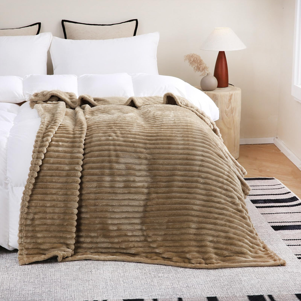 Burnt Orange Fleece Throw Blanket 50”×60” for Couch Sofa Livingroom