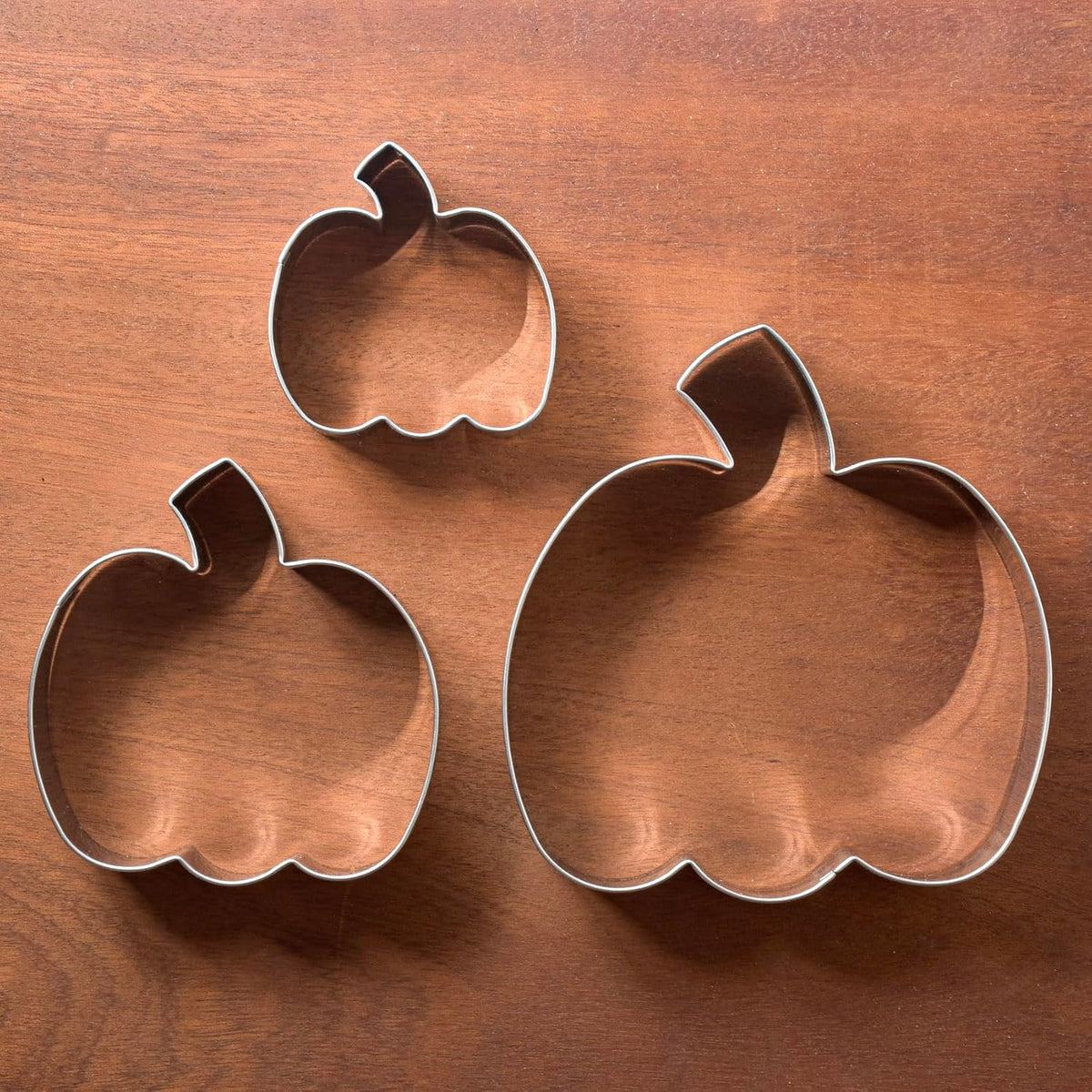 LILIAO Pumpkin Cookie Cutters 3-Pc Set, 3 Sizes: 4.56", 3.34", 2.36"
