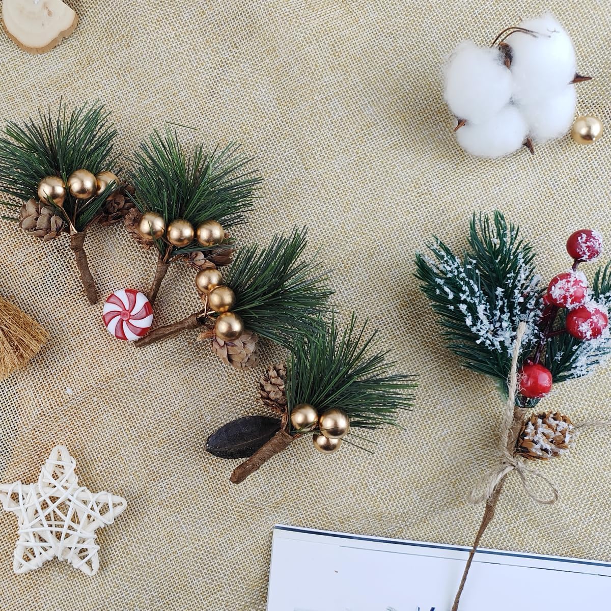 25PCS Artificial Pine Picks, Pine Needles Branches with Gold Berry Stems, Small Fake Berries Pinecones Branches for Crafts Christmas Tree DIY Garland Holiday Wreath(Gold)
