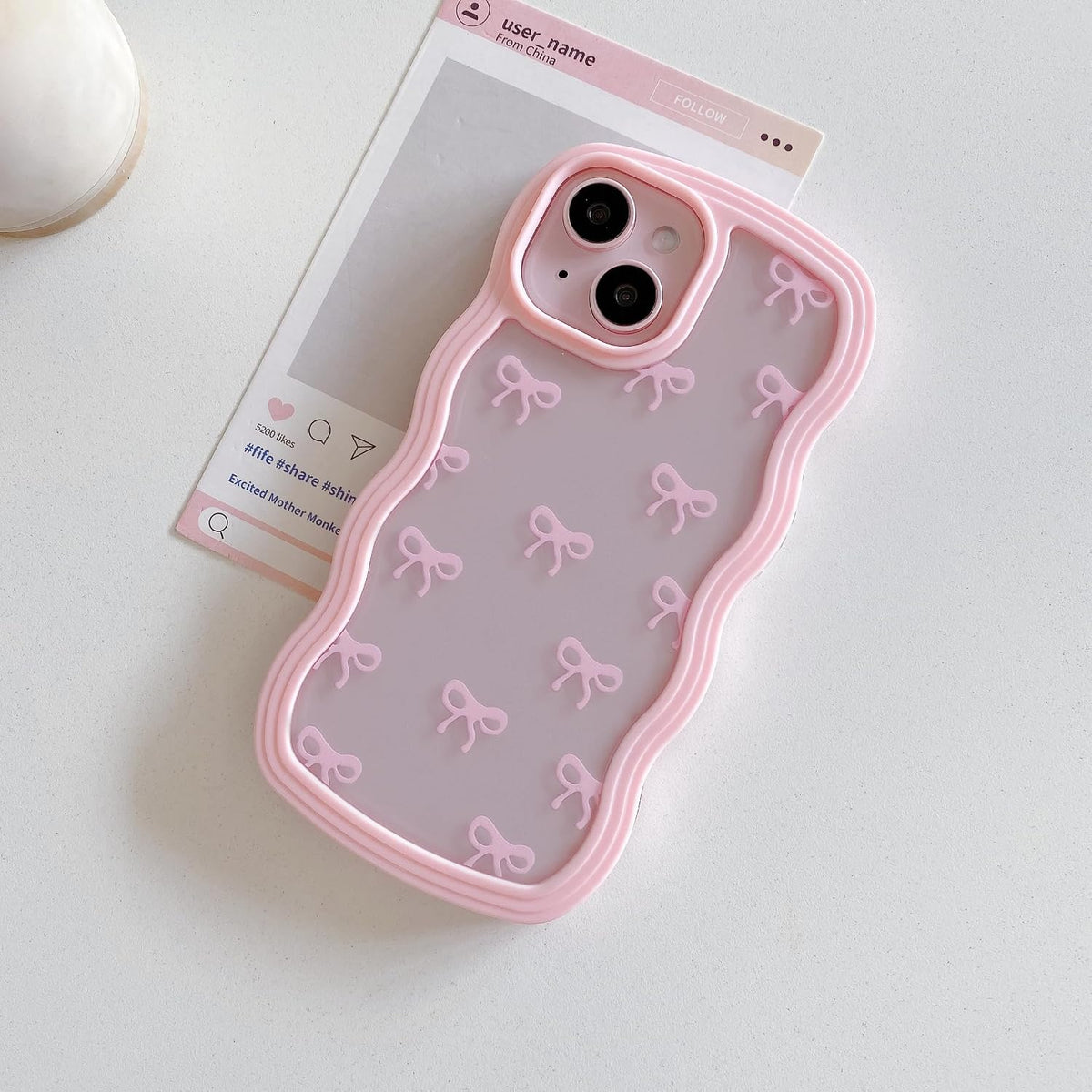 QLTYPRI Bow Case for iPhone 13/iPhone 14 Wavy Fame, Pink