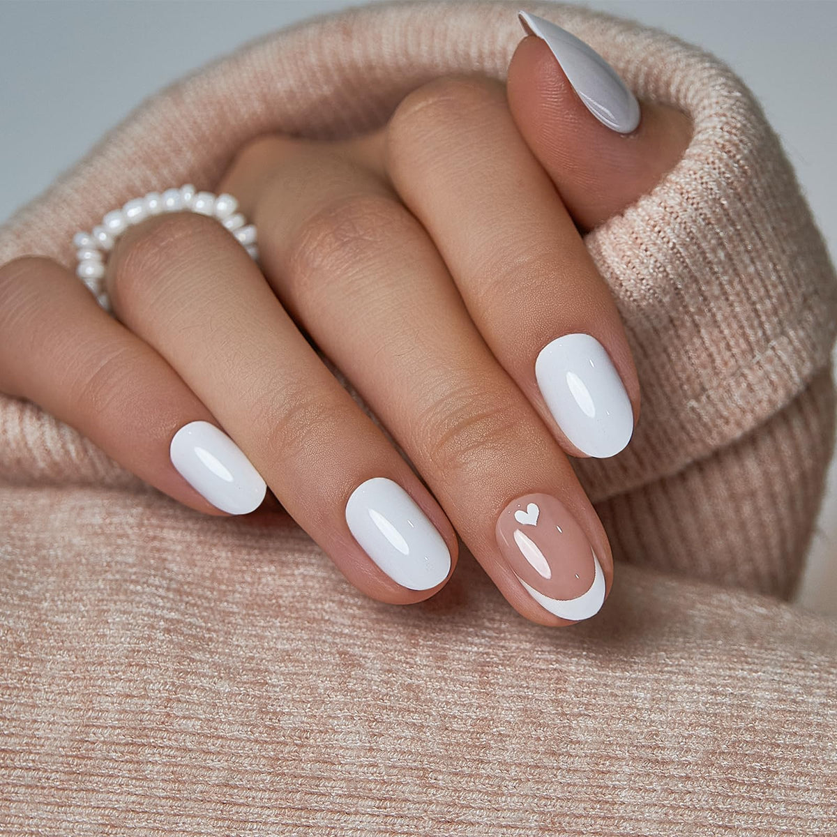 CurvLife Short Oval Chrome Nude Press On Nails, Champagne Pearl, Soft Gel | 32PCS 16 Sizes, Salon-Quality Natural Fake Nails, Curved Fit, 7-14 Day Glue-On Wear, Reusable Stick-On Nails, Press-On Kit