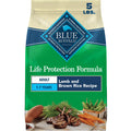 Blue Buffalo Life Protection Formula Chicken & Brown Rice Adult Dry Dog Food, Supports Immunity with Antioxidant-Rich LifeSource Bits, Promotes Healthy Muscle Development, Skin & Coat Health, 30 lbs.
