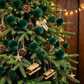 Thewe 40Pcs Velvet Shatterproof Christmas Ball Ornaments Set，Green