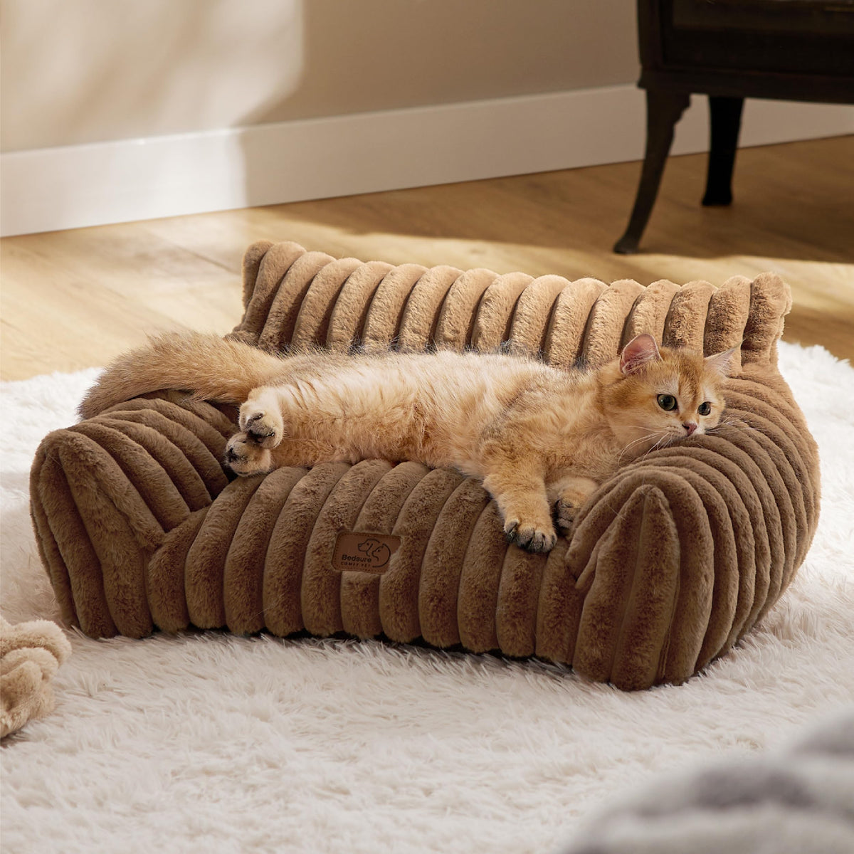 Bedsure ComfyFleece™ Shown on TV Fluffy Cute Dog Couch for Pets,30in Cream | Small & Medium Dog Bed Washable Cover,Supportive Couch Bed for Small Dogs,Pet Sofa Seen on Good Day New York,Up to 20 Lbs