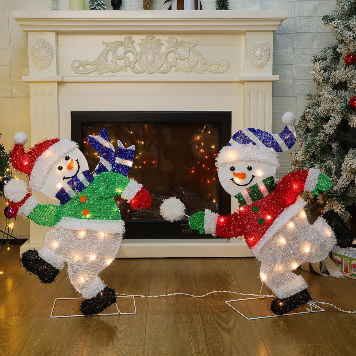 Set of 2 Lighted Snowmen Christmas Decorations, Pre-Lit 2D Tinsel Cute Snowman Snowball Fight with Lights, Light Up & Plug in for Indoor Outdoor Xmas Winter Holiday Yard Lawn Garden Decor