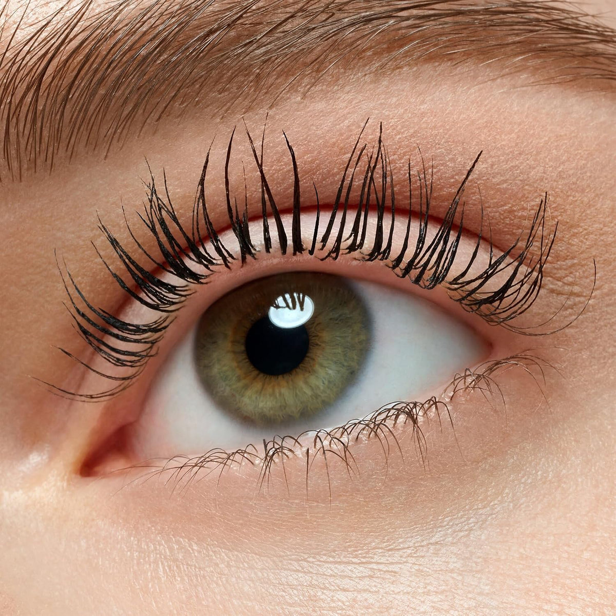 essence Lash Without Limits Extreme Lengthening & Volume Tubing Mascara | (04 | Black) Waterproof Tubing Formula, Smudge-proof, No Clumping, Flexible Wand, Vegan, Cruelty Free, Paraben Free