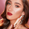 Charlotte Tilbury Hollywood Flawless Filter - Multi‑Use Makeup Primer, Complexion Booster & Illuminating Liquid Highlighter with Sheer Coverage - Smooths & Blurs Skin