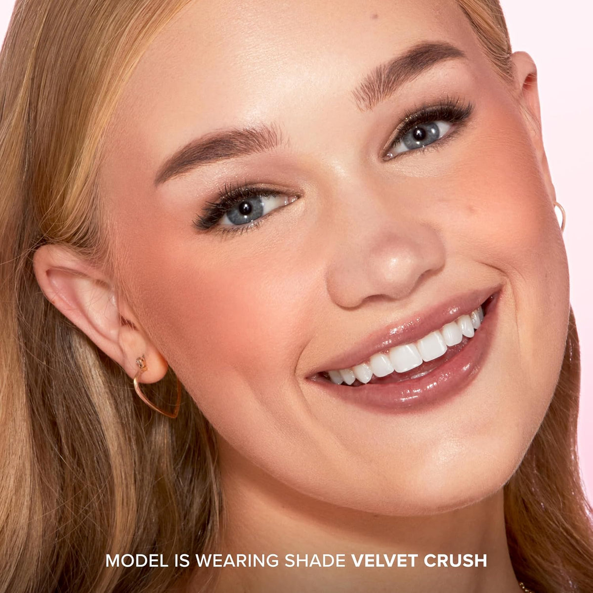 Too Faced Cloud Crush Blurring Blush | Velvety Powder Blush for Cheeks with High-Pigment Formula | 93% Naturally Derived Ingredients, Vegan & Cruelty-Free