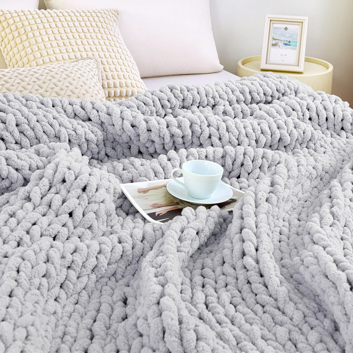 Chunky Knit Blanket Throw for Couch, 51"x63" Chunky Yarn Knitted Blankets | 100% Hand Knit Thick Chenille, Soft Breathable for Bed, Sofa, Home Decor, Cozy Gifts for Women Friends, Sage Green