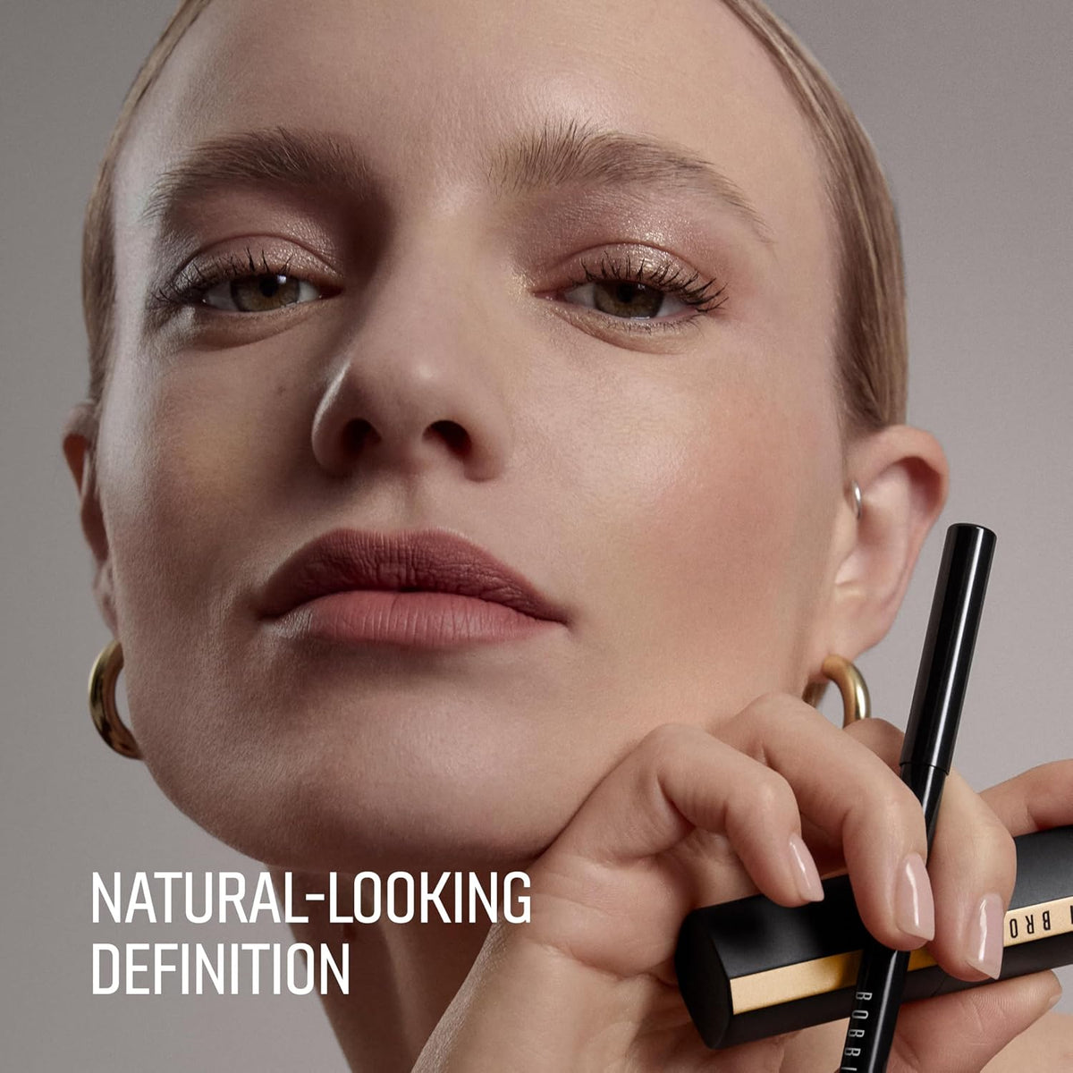 Bobbi Brown Lip Pencil | Velvety & Creamy Lip Liner for Natural-Looking Definition, 0.04 Ounce