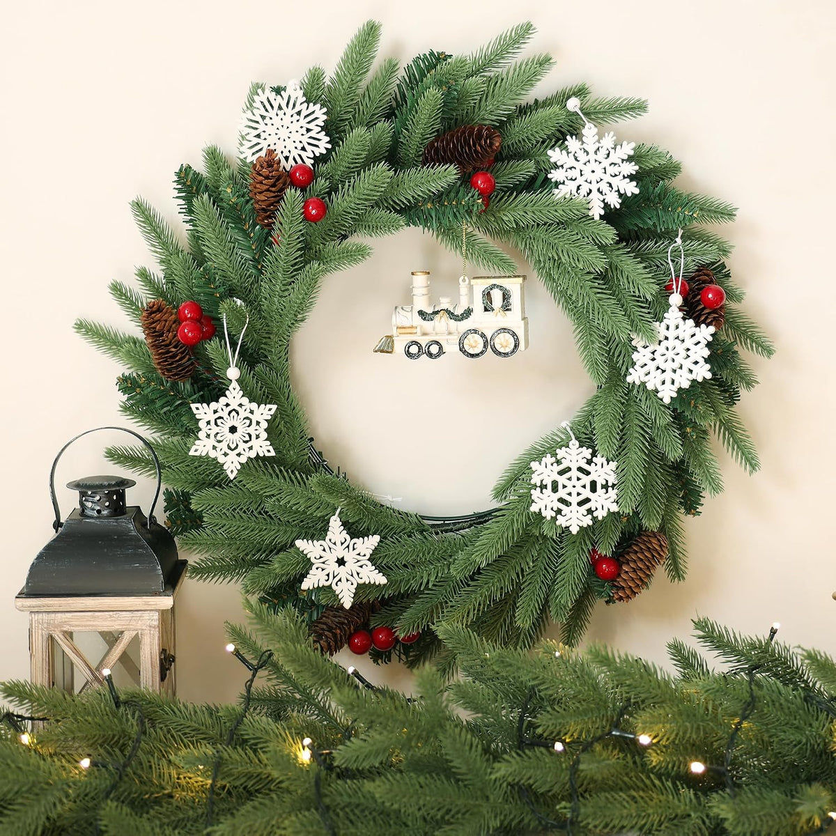 16 Pieces White Snowflakes Ornaments Christmas Tree Decorations