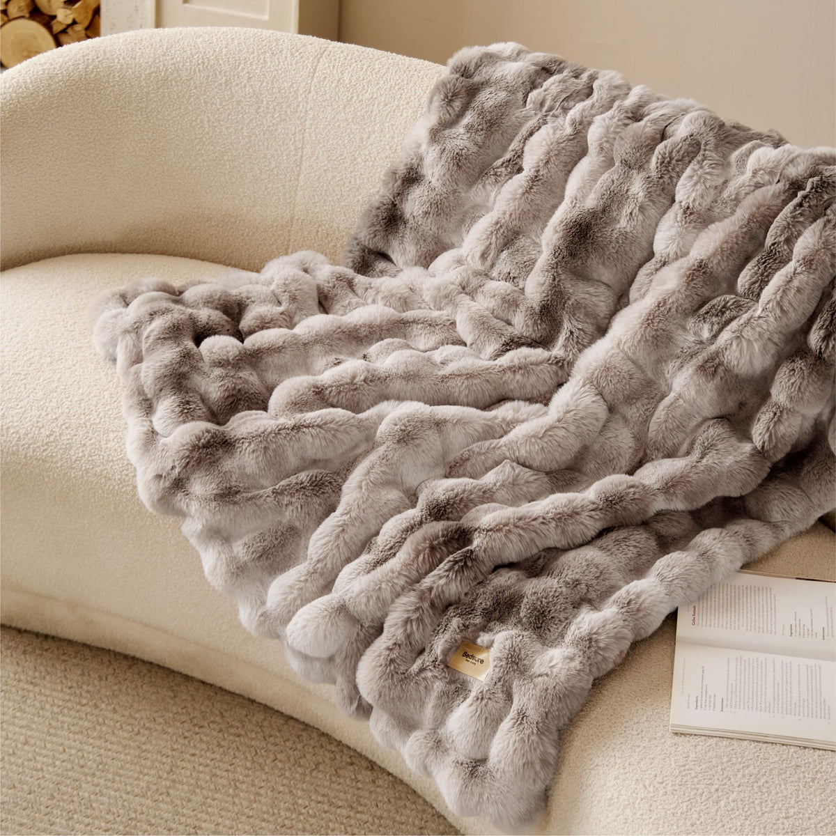 Bedsure Fluffy Bubble Faux Fur Throw Blanket, 50"x60", Cream