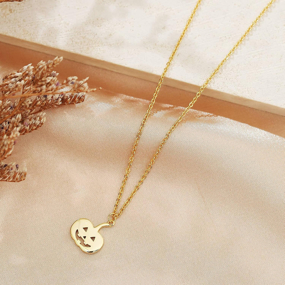 Pencros Dainty Pendant Necklace,18K Gold Plated Pumpkin Ghost Hammered Coin Delicate Chain Minimalist Simple Halloween Jewelry Friend's Gift
