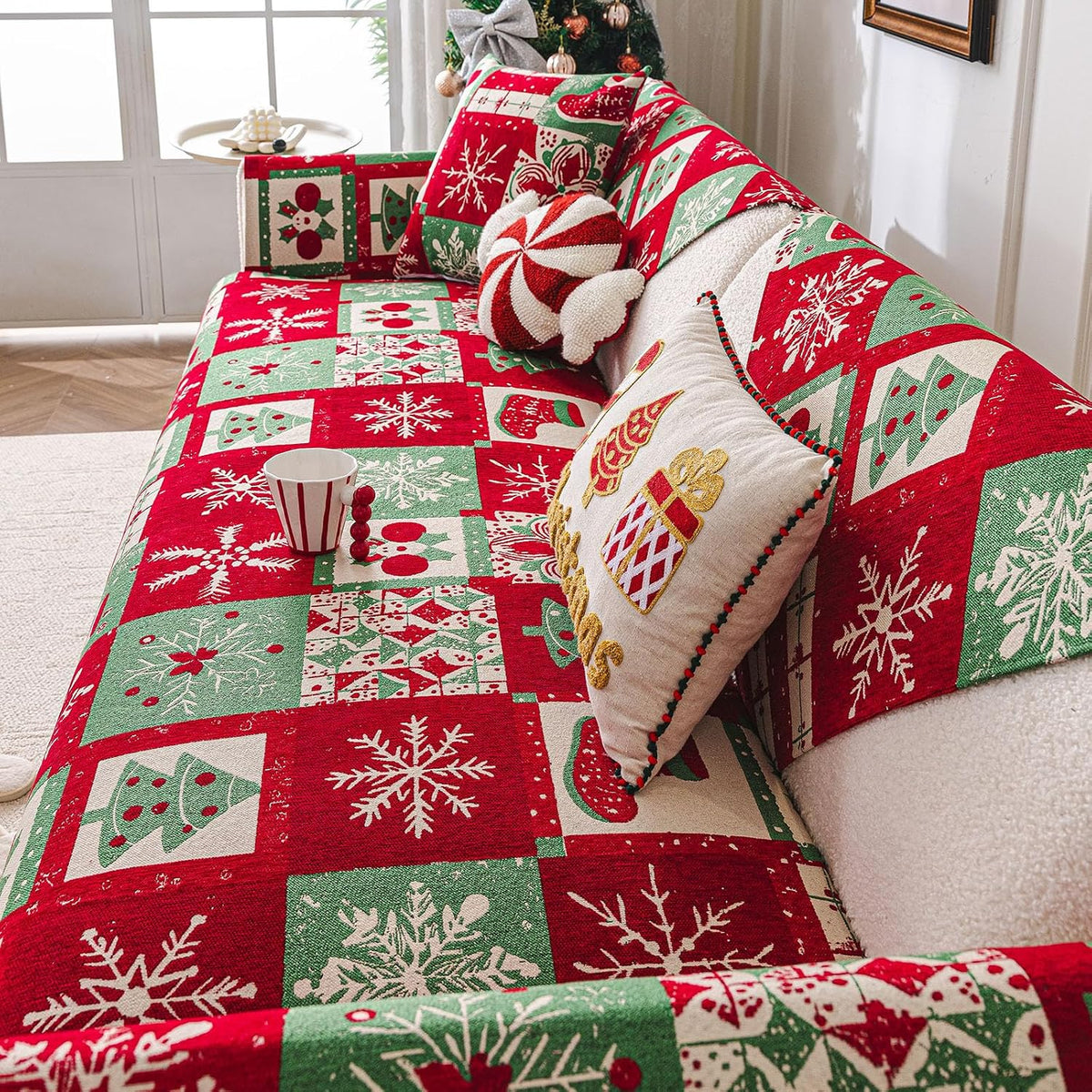 vctops Christmas Couch Cover, Christmas Decorations Soft Chenille Checkered Sofa Cover Washable Non-Slip Sectional Couch Cover for Dogs, Children, Pets Furniture Protector (Red,28"x28")