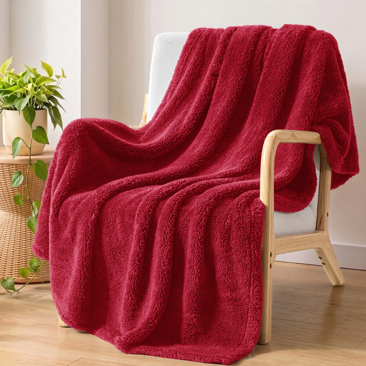 Exclusivo Mezcla Soft Plush Fleece Throw Blanket for Couch Camel