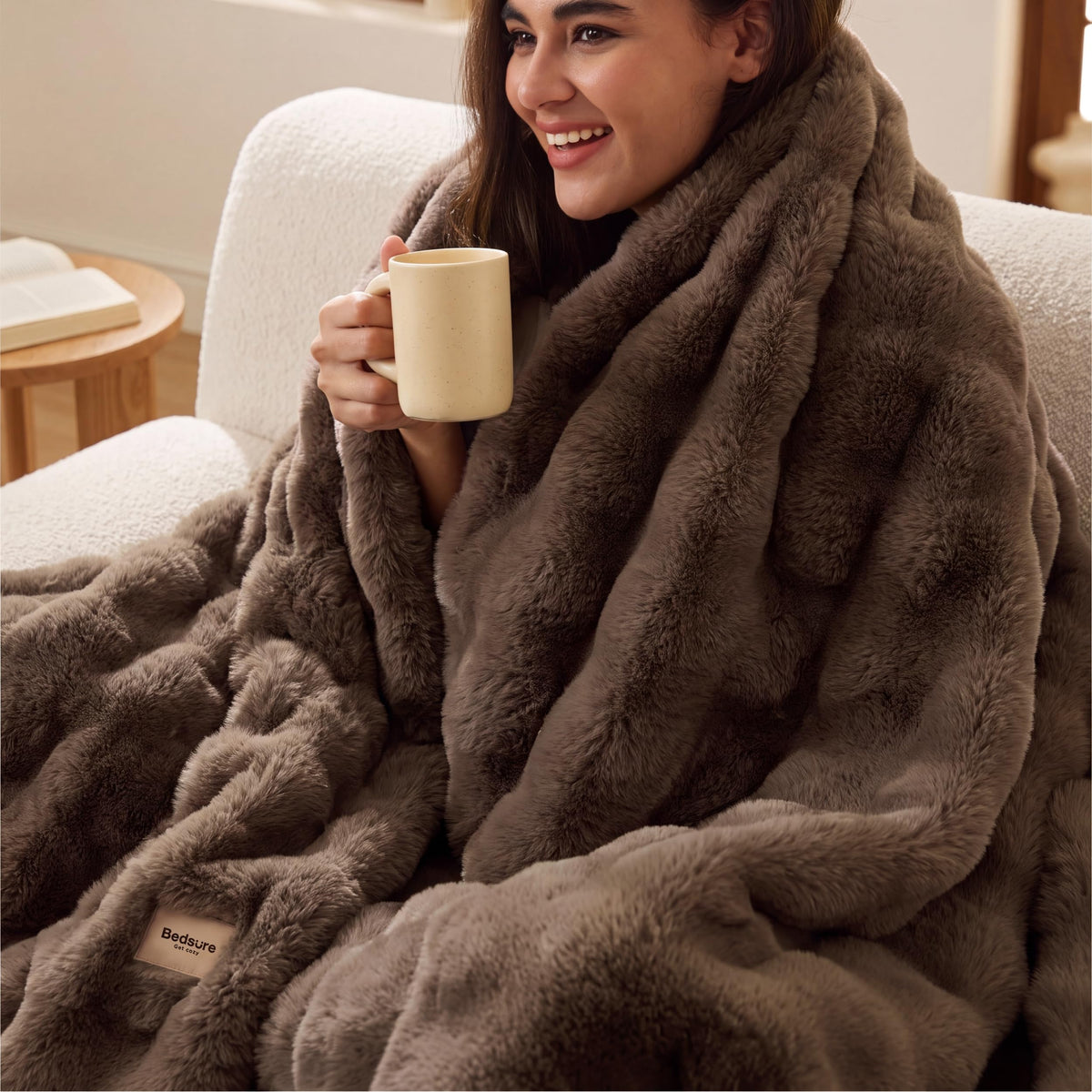 Bedsure Fluffy Bubble Faux Fur Throw Blanket, 50"x60", Cream