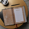 KJV Holy Bible: Giant Print with 53,000 Cross References, Deluxe Black Leathersoft, Red Letter, Comfort Print: King James Version